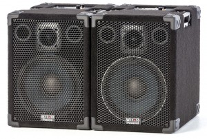 The WJ1000 Watt powered 1x10 stereo system used as a PA for vocals & backing tracks. Bass Guitar speakers, Vocal PA. Band speakers. Keyboard speakers.
